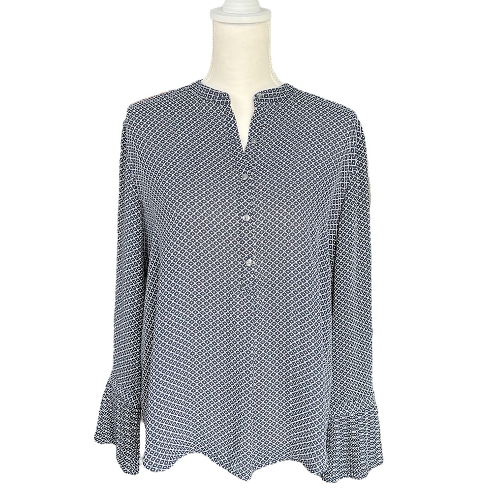 Ann Taylor Factory Long Sleeve Pleated Cuff Blouse | Size Medium
